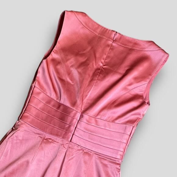KAY UNGER FITTED PARTY COCKTAIL WEDDING GUEST BODYCON SATIN DRESS PINK 4 - Picture 3 of 9